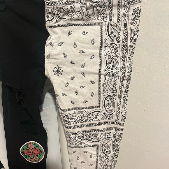 The GoodLife pants from fashion nova - Picture 5 of 5